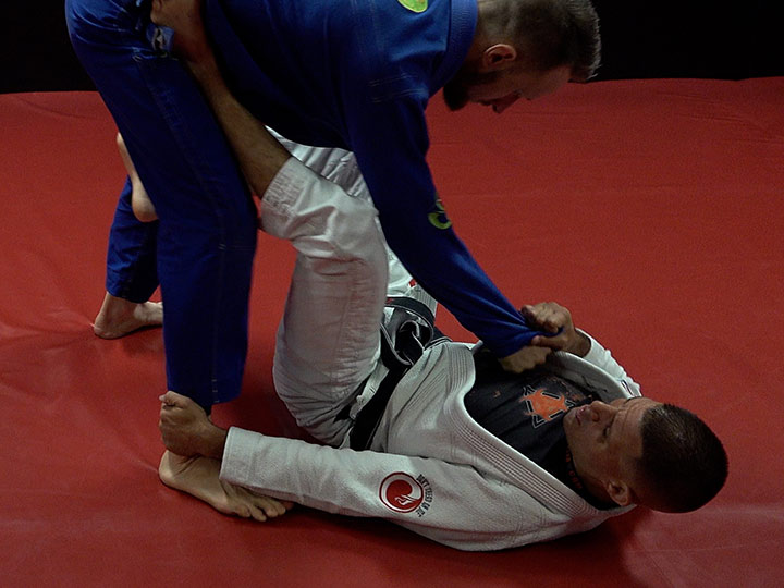 16 – Guard (Bottom) 4